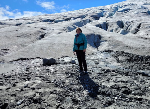 Barbara Ogbone beim Nordic-Walking